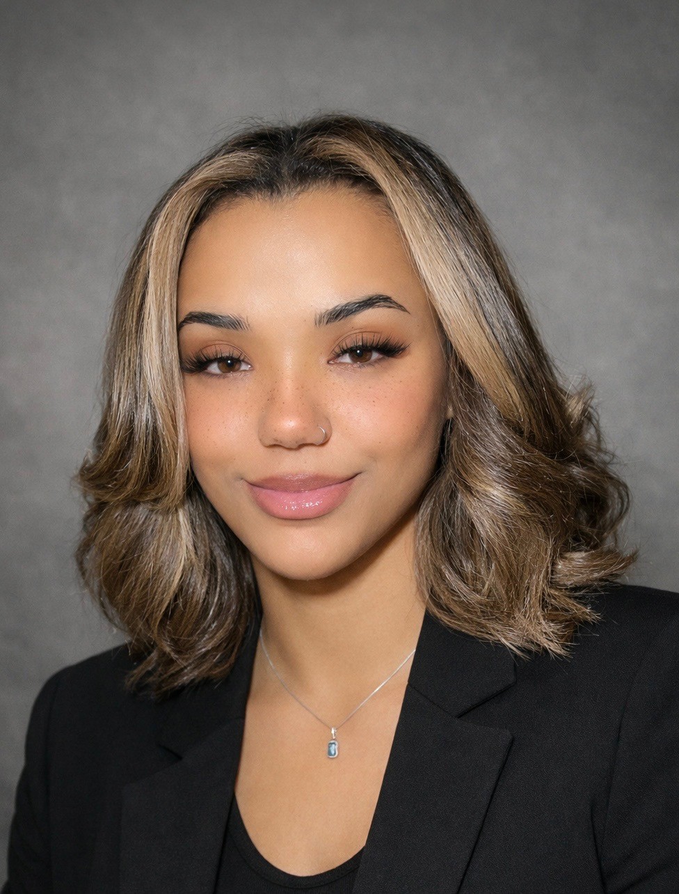 Headshot of Jaionna 